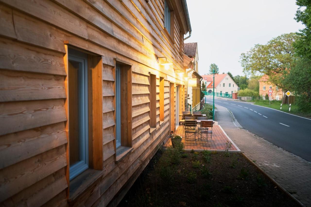 Gasthaus Canow Wustrow (Mecklenburg-Strelitz) Exterior foto